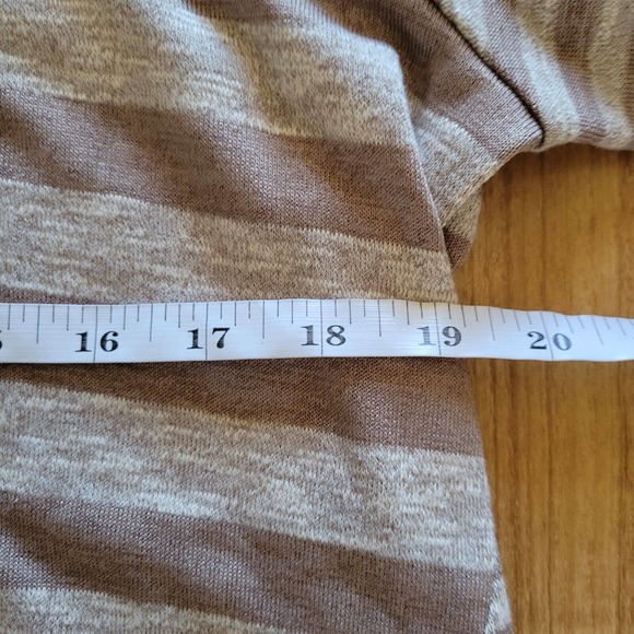 LOGO By Lori Goldstein Shirt Top Womens Large Beige Striped Flowy Casual Basic - Picture 7 of 10